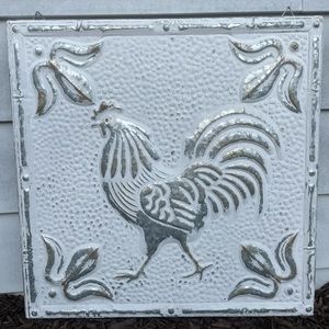 Distressed tin rooster wall hanging